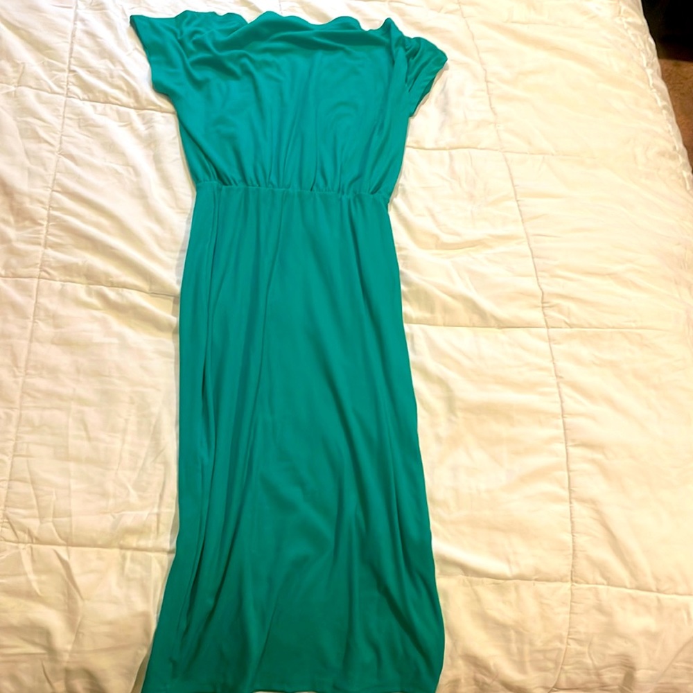 Off the Shoulder, Ribbed Midi Dress